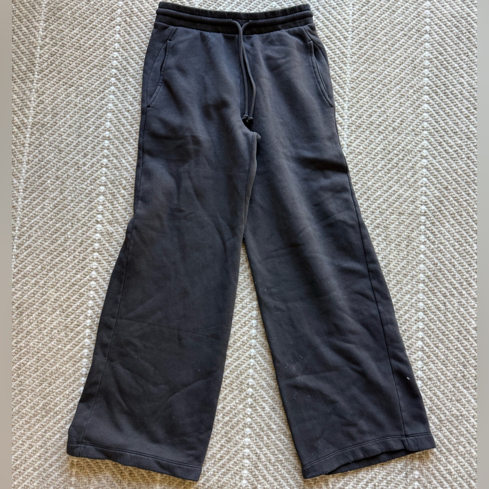 BRAND NEW WITH TAGS - Zara Women’s Sweatpants - Size XS